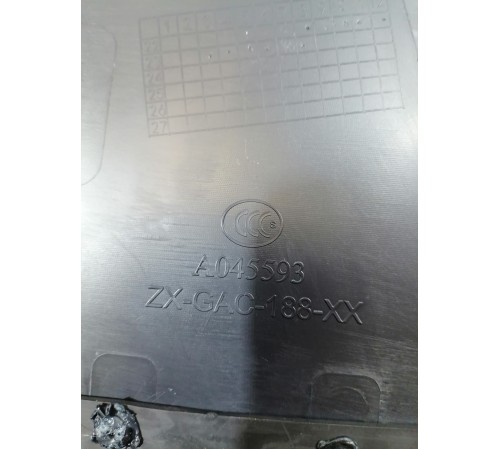 Обшивка центральной стойки правая нижняя