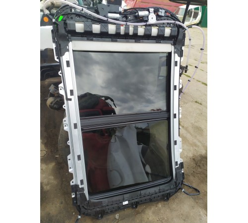 Люк крыши электрический (панорама) в сборе