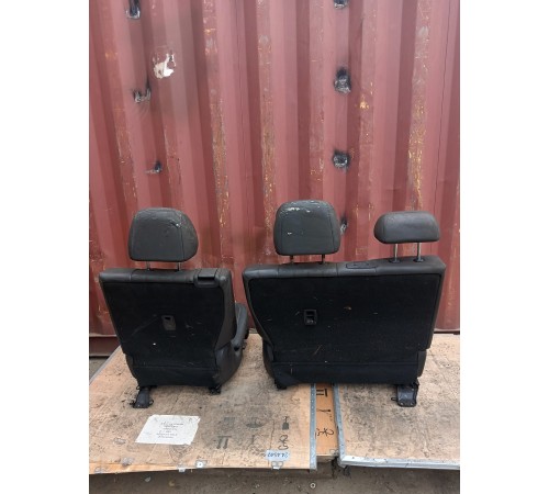 Задний ряд сидений