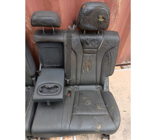 Задний ряд сидений