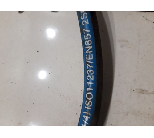 Гидравлический шланг высокого давления с клапанами