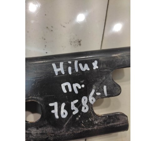 Кронштейн(крепление) правый