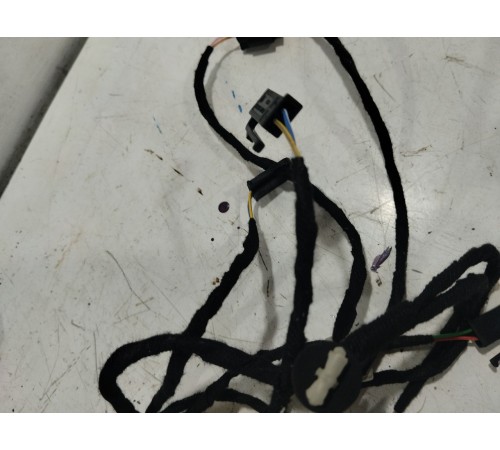 Электропроводка двери задняя левая