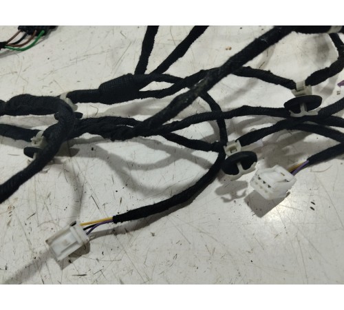 Электропроводка двери задняя левая