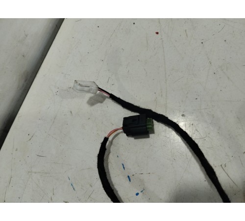 Электропроводка двери задняя левая