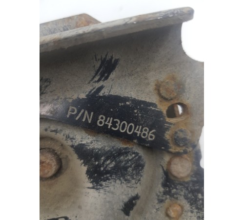 Механизм подъема запасного колеса