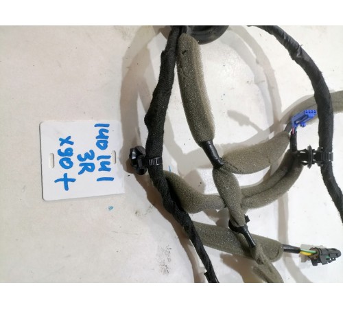 Проводка двери задняя правая