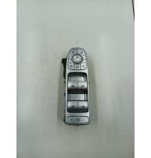 Блок управления стеклоподъемниками передний левый