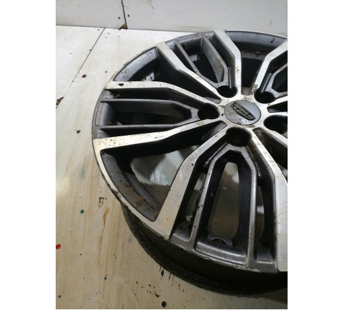 Диск литой R18