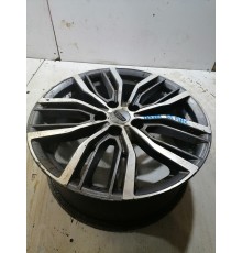 Диск литой R18