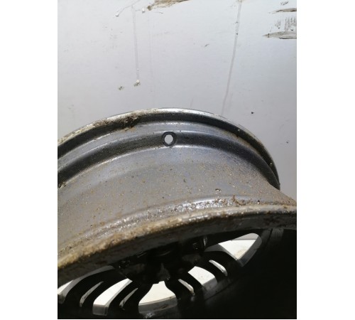 Диск литой R18