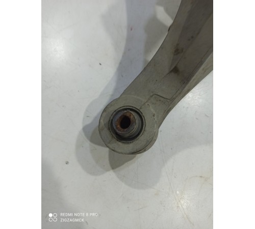 Рычаг подвески(задний правый)