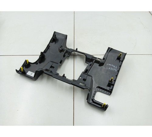 Накладка торпедо