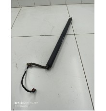 Амортизатор крышки багажника