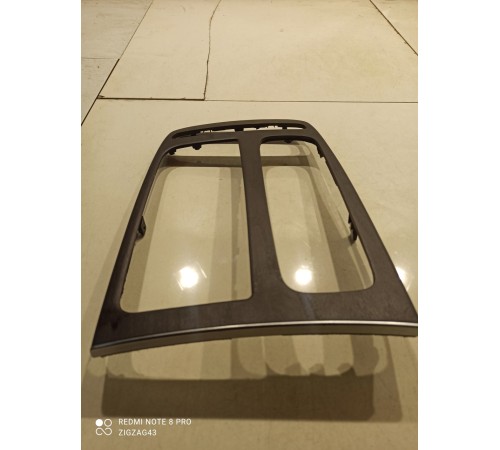 Накладка центральной консоли(декоративная)