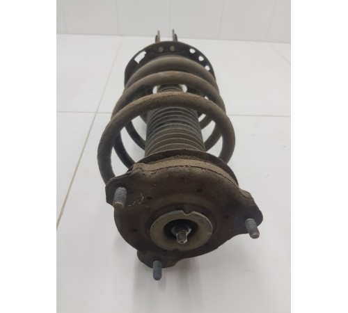 Амортизатор подвески передний левый в сборе