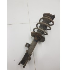 Амортизатор подвески передний левый в сборе