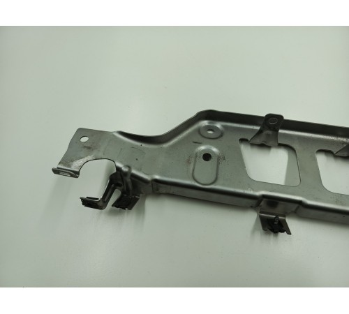 Кронштейн салона