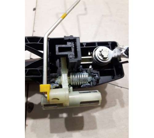 Ручка двери (передняя левая внешняя)