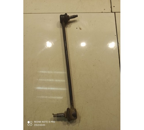 Стойка переднего стабилизатора левая