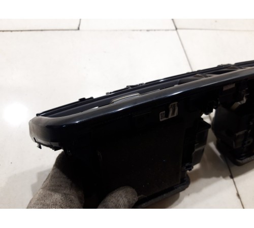 Воздушный дефлектор центральный