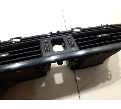 Воздушный дефлектор центральный