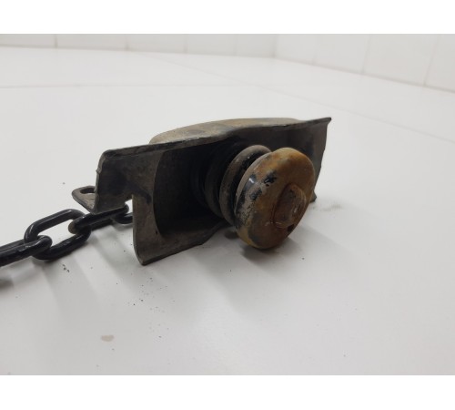 Механизм поднятия запасного колеса