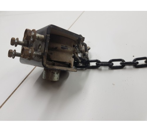 Механизм поднятия запасного колеса