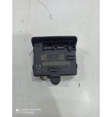 Блок управления дверью (задний левый)