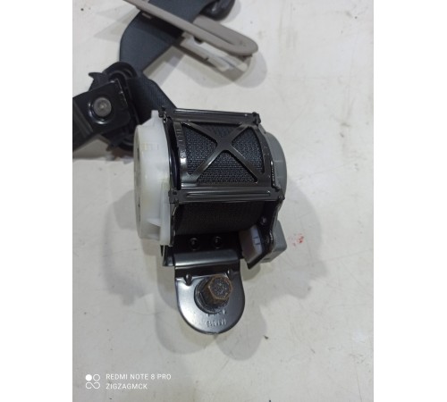 Ремень безопасности (задний левый)