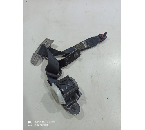 Ремень безопасности (задний левый)