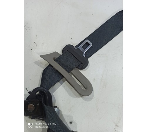 Ремень безопасности (задний левый)