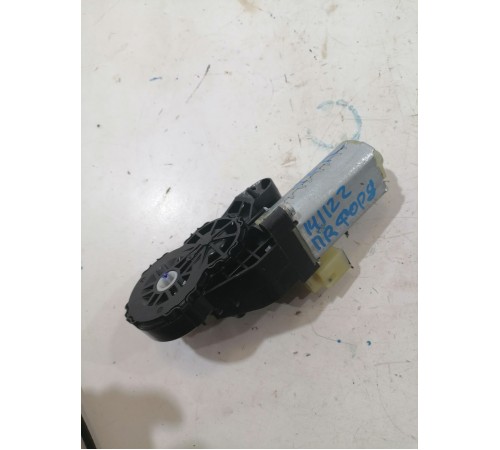 Моторчик регулировки переднего правого сиденья