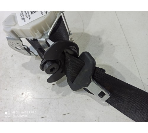 Ремень безопасности (передний правый)