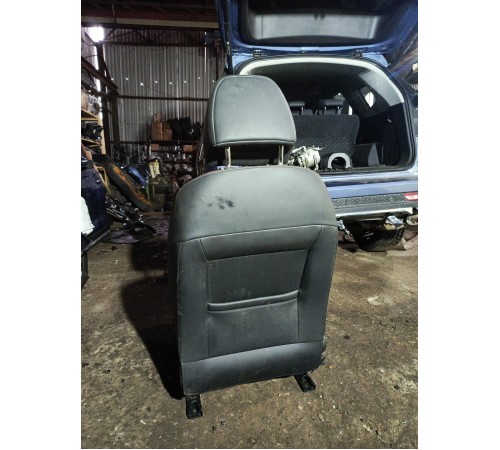 Сиденье переднее правое