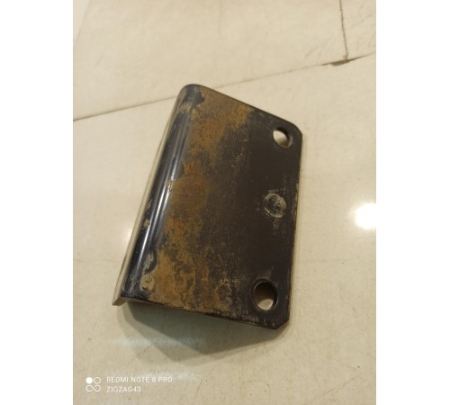 Кронштейн(крепление) корпуса воздушного фильтра