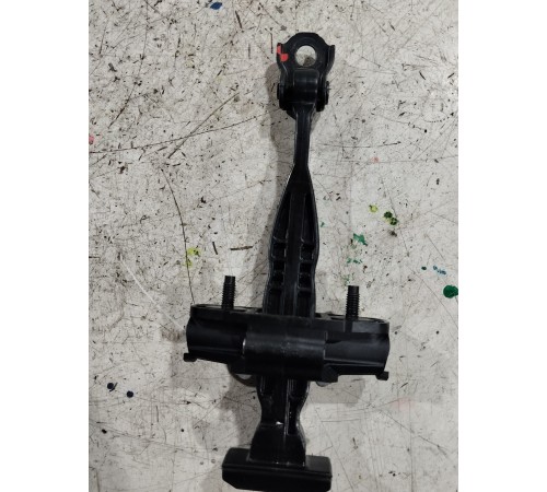 Ограничитель двери передний правый