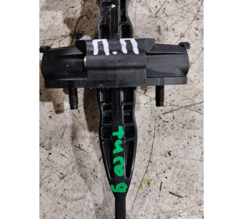 Ограничитель двери передний правый