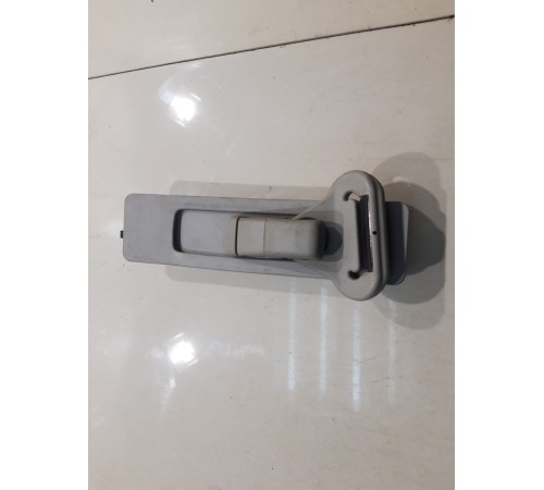 Регулятор высоты ремня безопасности (левый)