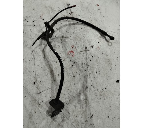 Тормозной шланг(передний правый)