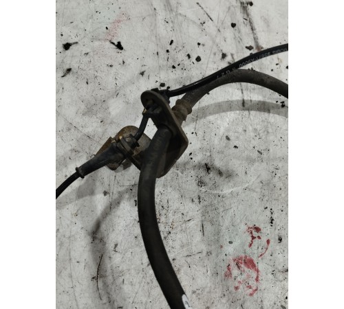 Тормозной шланг(передний правый)