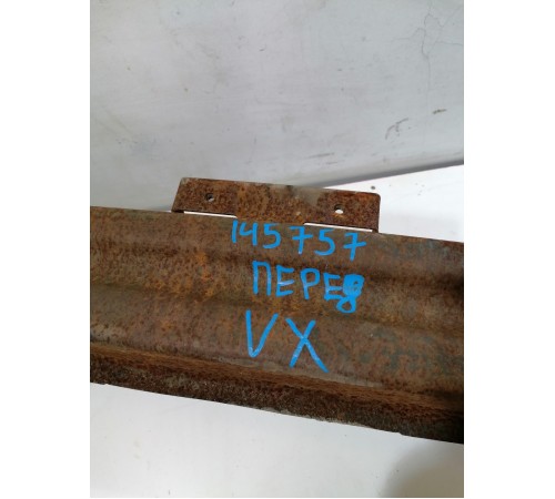 Усилитель бампера передний