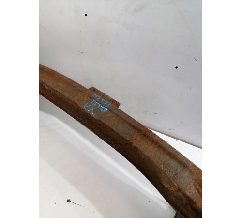 Усилитель бампера передний