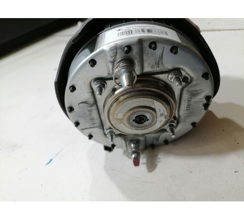 Подушка безопасности водителя