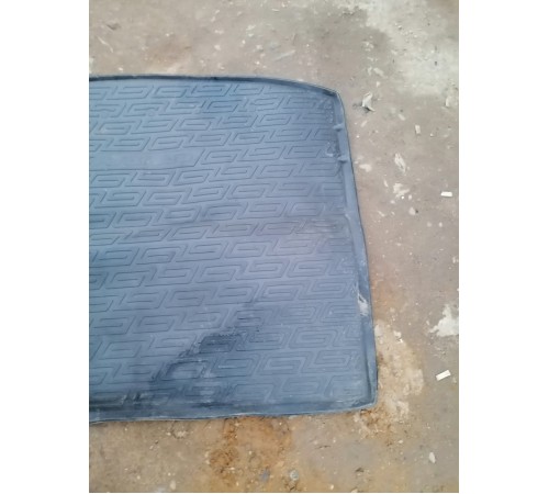 Коврик багажника