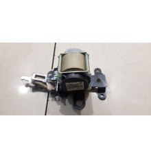 Ремень безопасности (задний, левый)