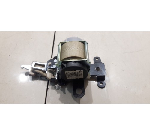 Ремень безопасности (задний, левый)