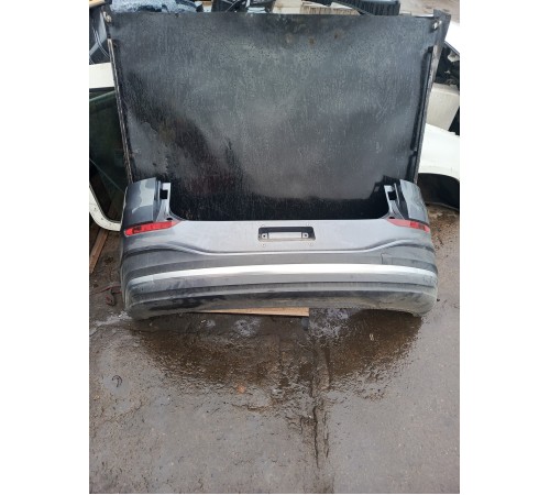 Бампер задний в сборе