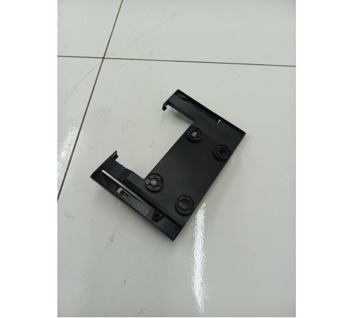 Кронштейн крепление кузова