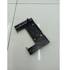 Кронштейн крепление кузова